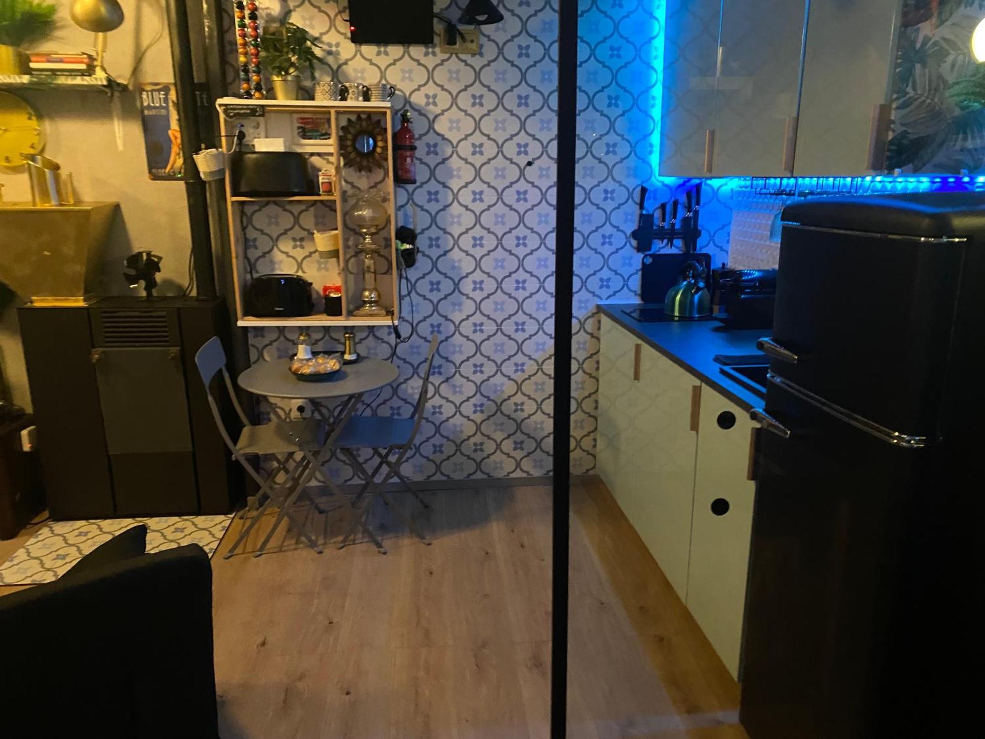 Casa Rural Alfoz, -Tiny House- Con Patio Privado Y Barbacoa Velliza Ngoại thất bức ảnh